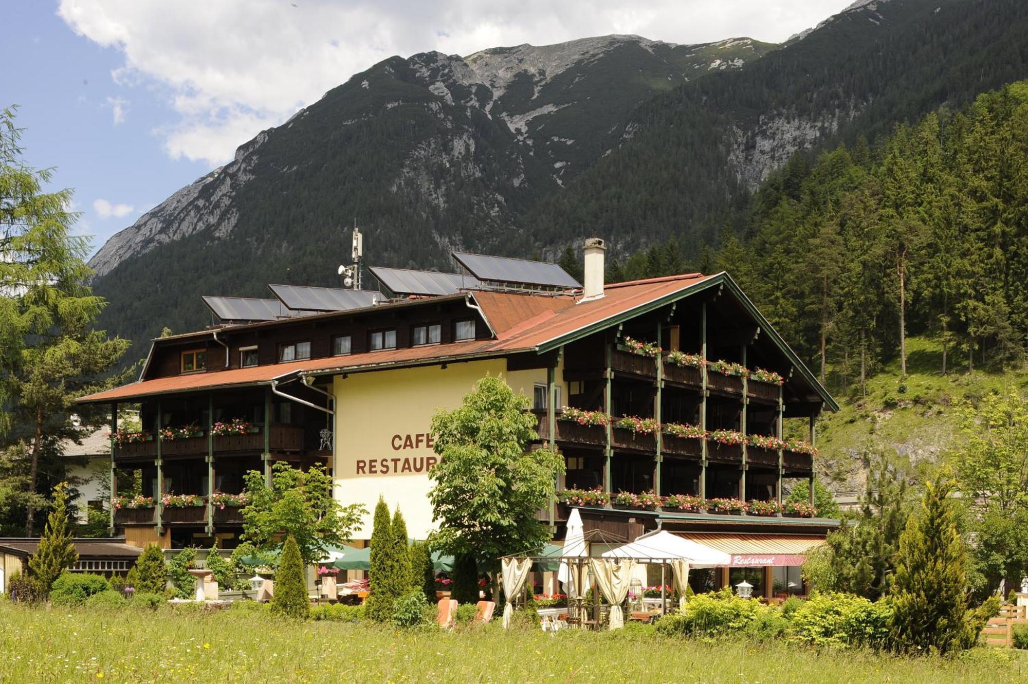 Geniesserhotel Alpin Gmbh Achenkirch Exteriér fotografie